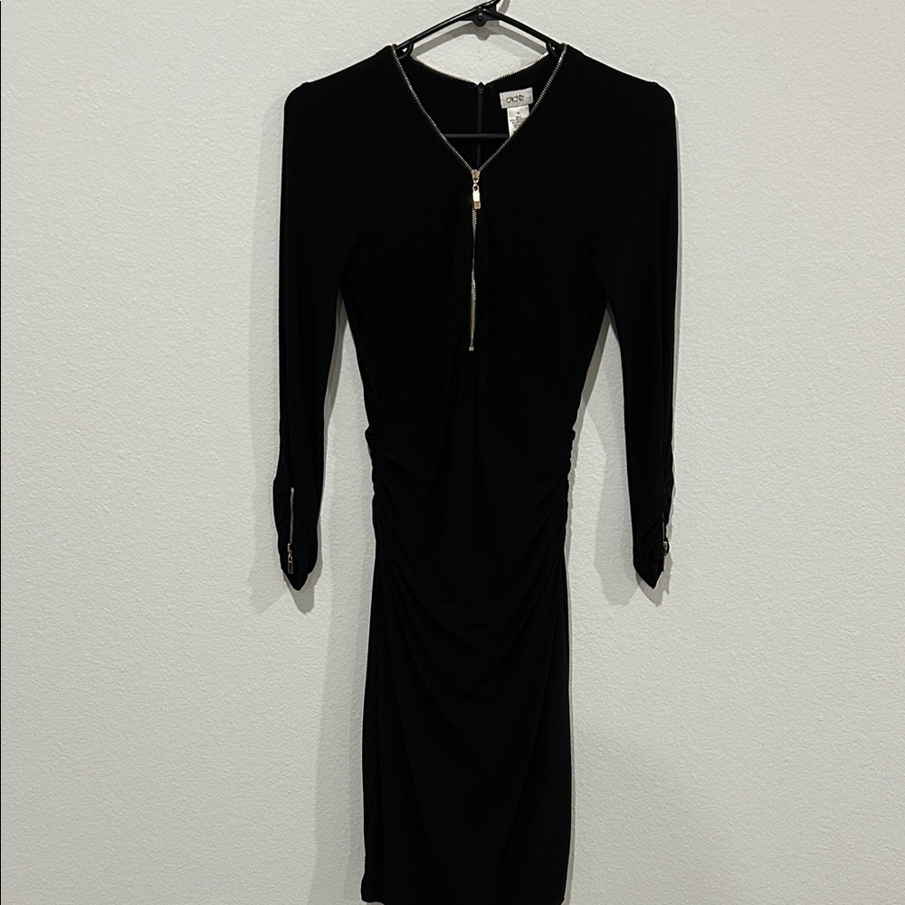 Cache Elegant Black Long Sleeve Dress